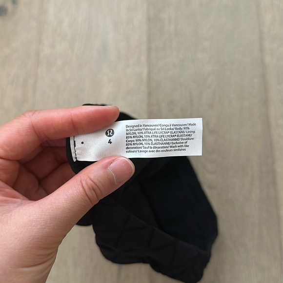 NWT Diamond grid skimpy bikini bottom size 4 black lululemon - Picture 6 of 14